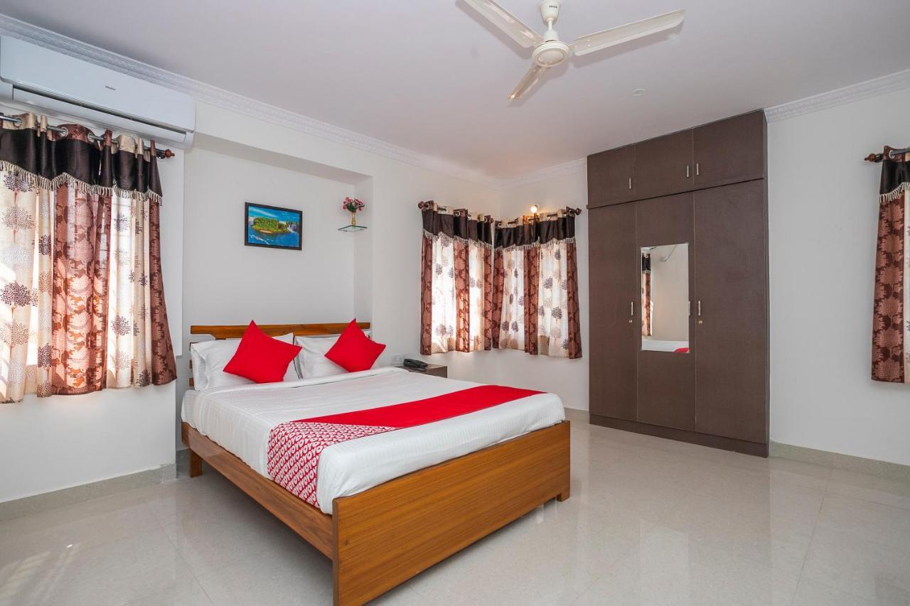 Oyo 27839 Manyata Residency Hotell Bangalore Exteriör bild
