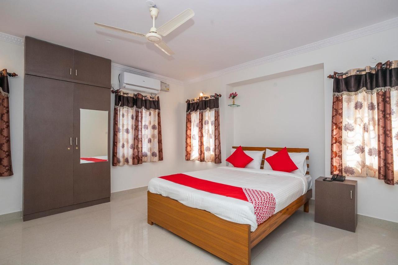 Oyo 27839 Manyata Residency Hotell Bangalore Exteriör bild