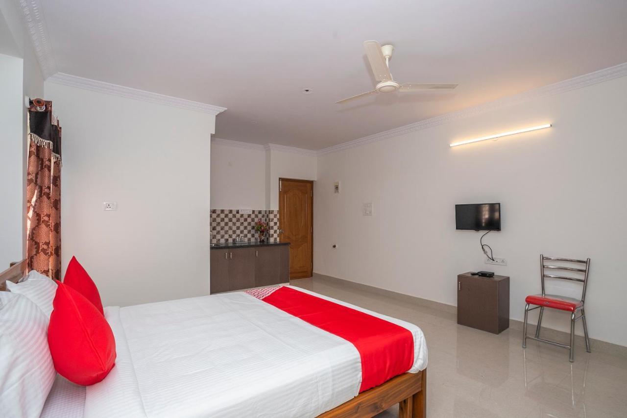 Oyo 27839 Manyata Residency Hotell Bangalore Exteriör bild