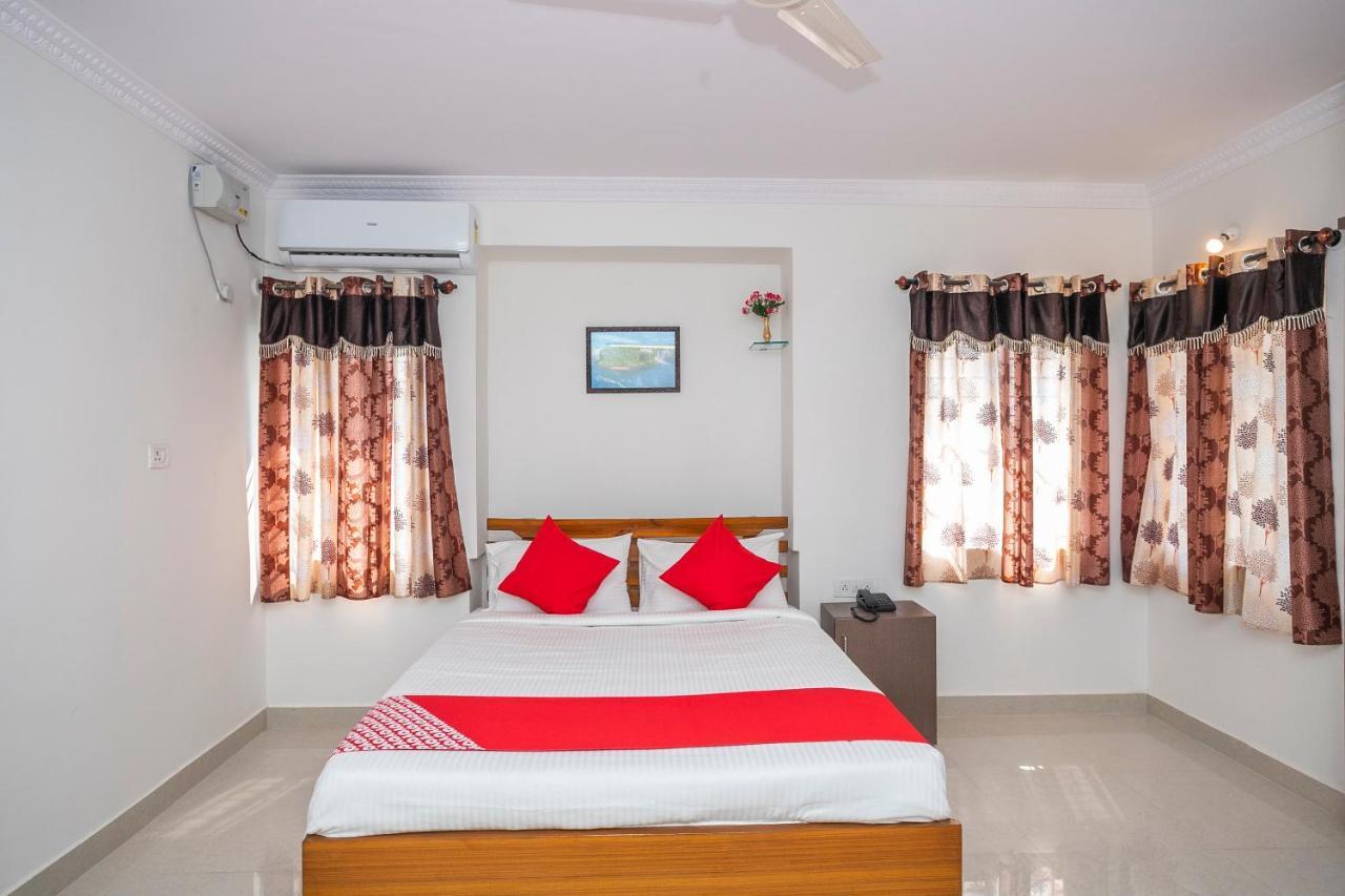 Oyo 27839 Manyata Residency Hotell Bangalore Exteriör bild