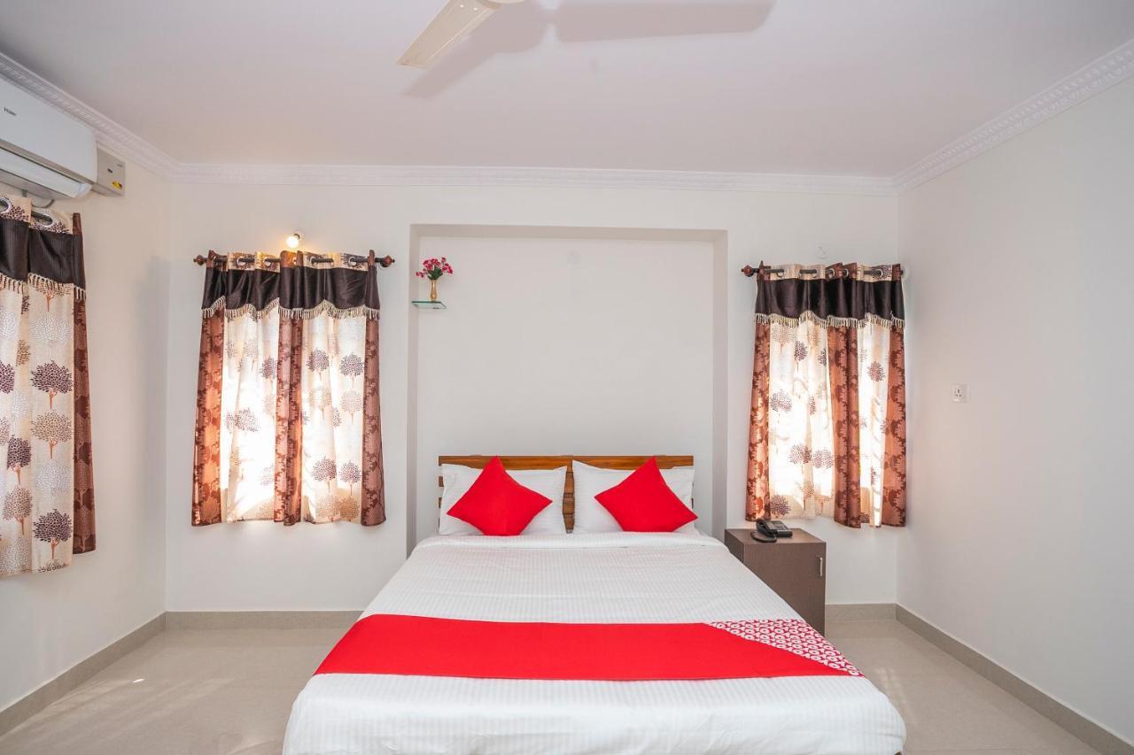 Oyo 27839 Manyata Residency Hotell Bangalore Exteriör bild