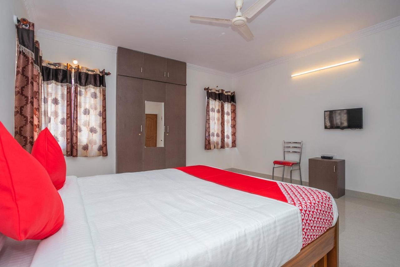 Oyo 27839 Manyata Residency Hotell Bangalore Exteriör bild