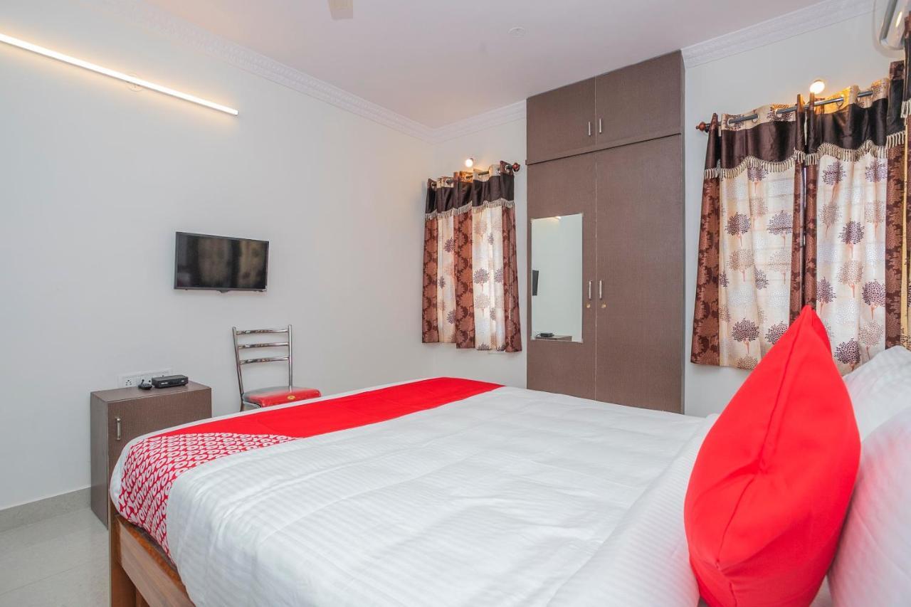 Oyo 27839 Manyata Residency Hotell Bangalore Exteriör bild